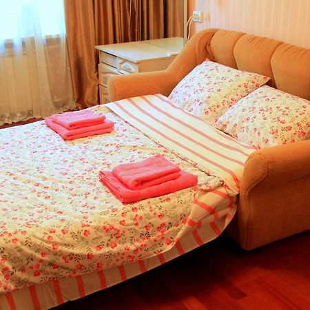 Apartment Near Metro Akademgorodok Киев Экстерьер фото