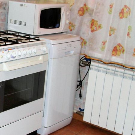 Apartment Near Metro Akademgorodok Киев Экстерьер фото
